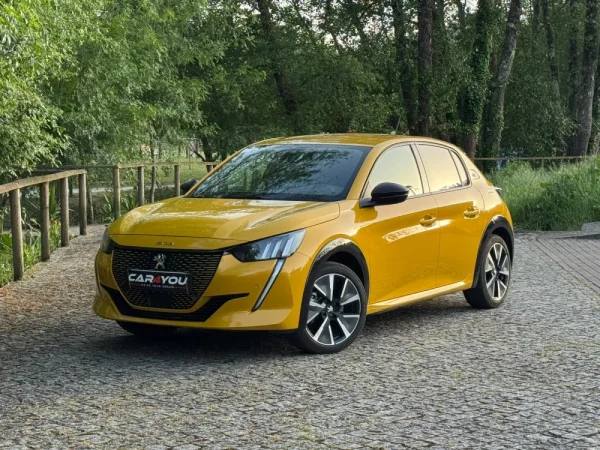 Peugeot e-208 50 kWh GT Line 1