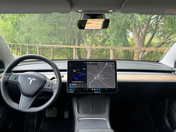 Tesla Model 3 Standard Range Plus RWD 16