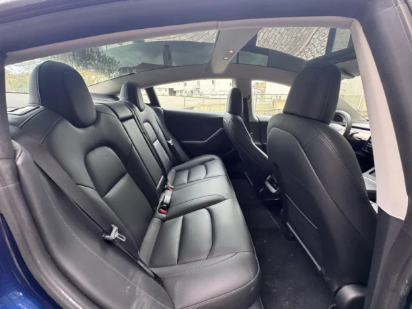 Tesla Model 3 Standard Range Plus RWD 30