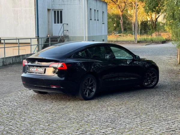 Tesla Model 3 Long Range AWD Dual Motor 7