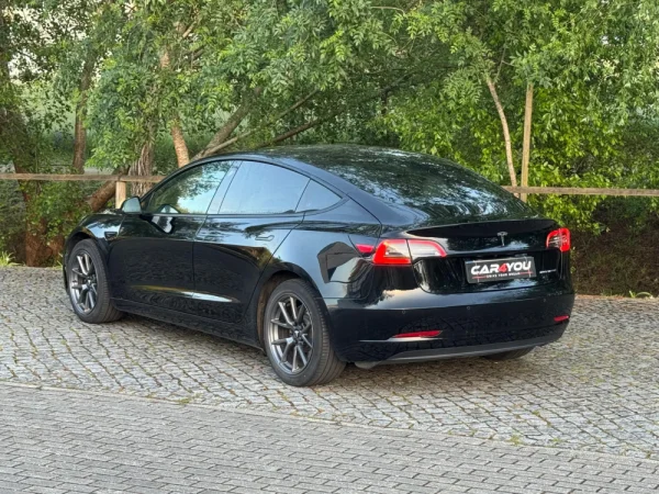 Tesla Model 3 Long Range AWD Dual Motor 8