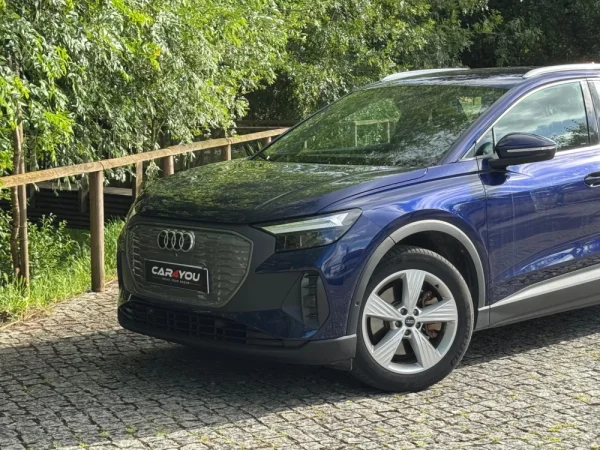 Audi Q4 e-tron 40 63 kWh SE Business 2