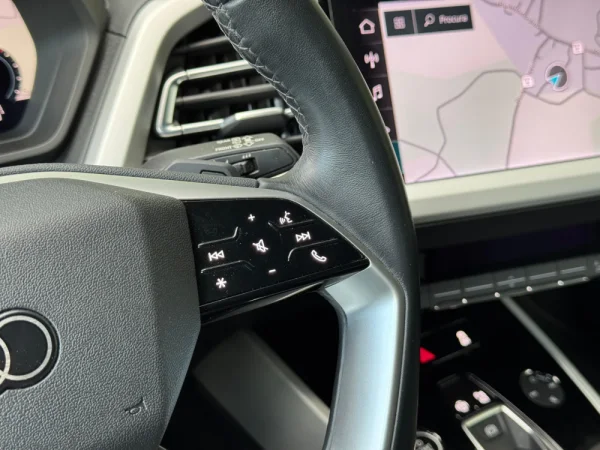 Audi Q4 e-tron 40 63 kWh SE Business 23