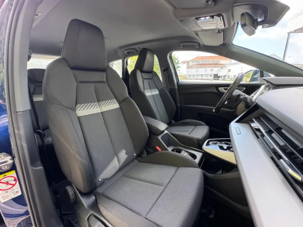 Audi Q4 e-tron 40 63 kWh SE Business 30