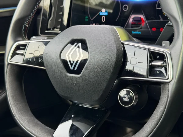 Renault Austral 1.2 Full Hybrid E-Tech Esprit Alpine 35