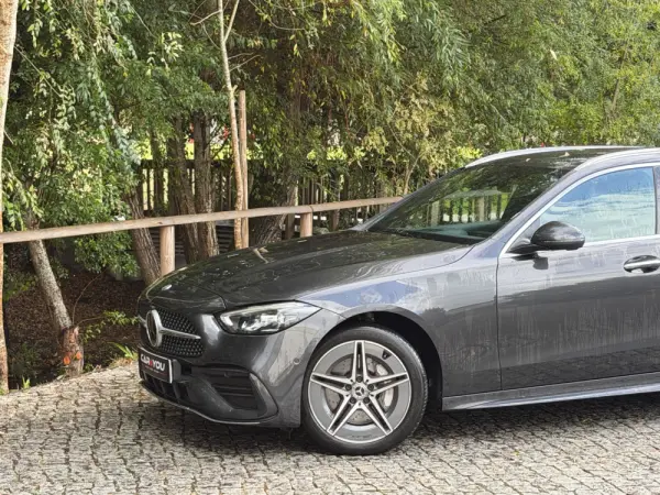 Mercedes-Benz C 300 e AMG Line 2