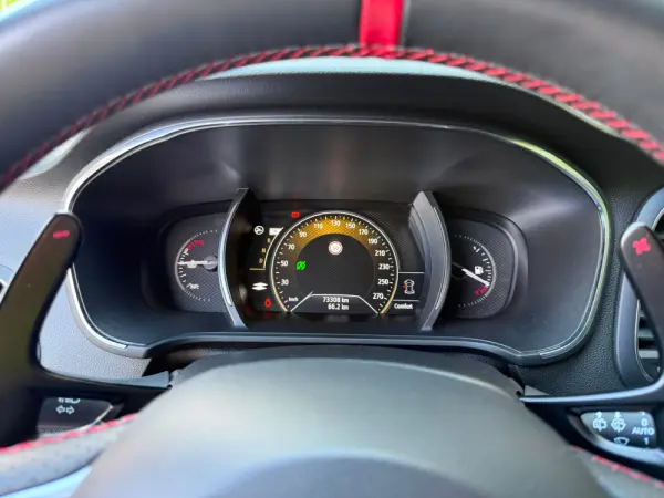 Renault Mégane 1.8 TCe R.S. EDC 23