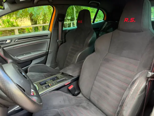 Renault Mégane 1.8 TCe R.S. EDC 30