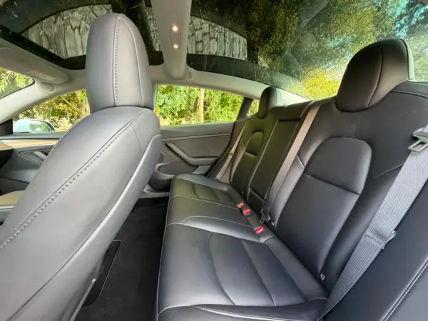 Tesla Model 3 Standard RWD 36
