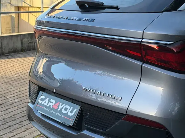 BYD Atto 3 60.48 kWh Design 17
