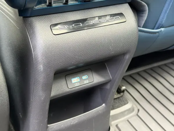 BYD Atto 3 60.48 kWh Design 47