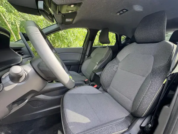 Renault Captur 1.0 TCe Techno 25