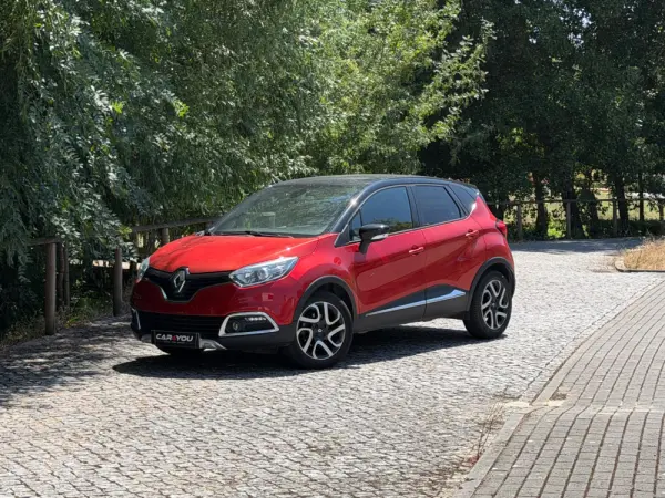 Renault Captur TCe 120 EDC Helly Hansen 1