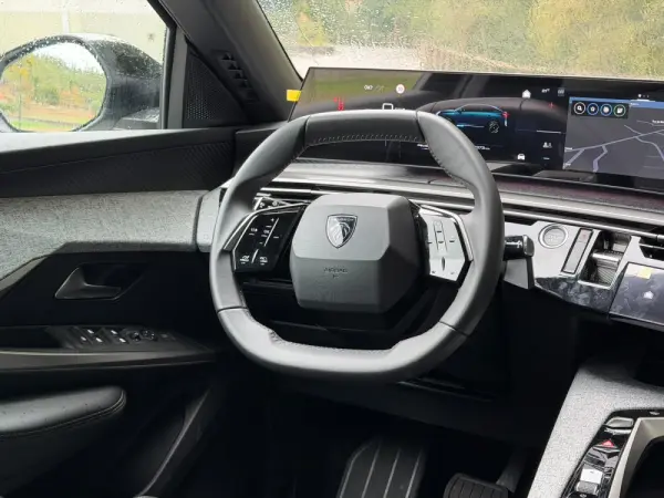 Peugeot E-3008 73 kWh Allure 27