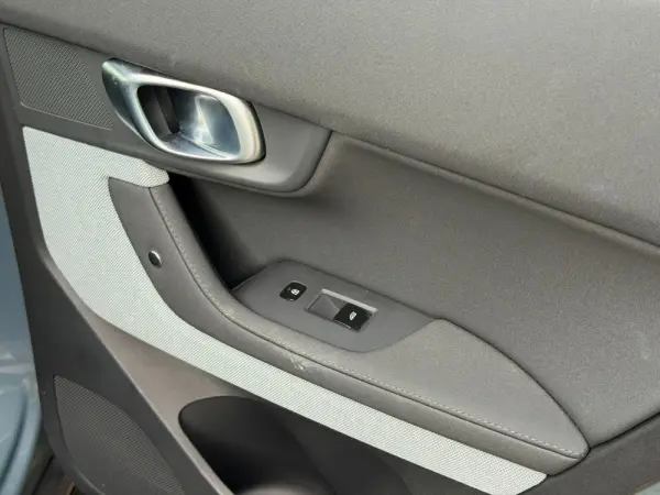 Polestar 2 Single Motor 64kWh 27