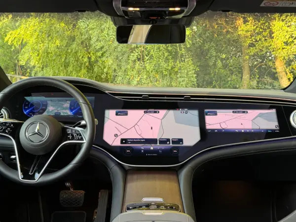 Mercedes-Benz EQS 580 4Matic Electric Art 26