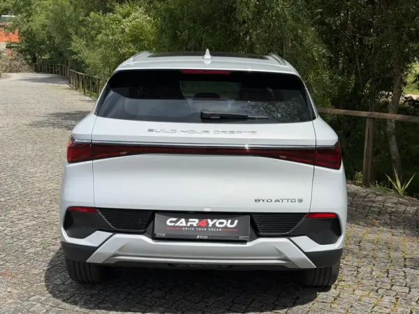 BYD Atto 3 60.48 kWh Design 11