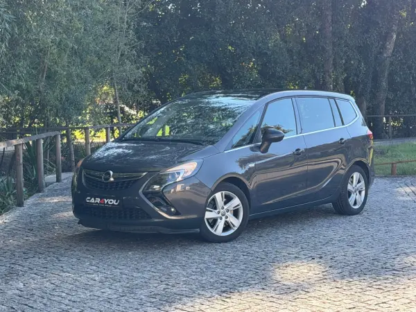 Opel Zafira 1.6 CDTi Executive 9