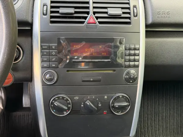 Mercedes-Benz B 180 CDi 18