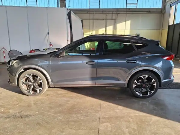 Cupra Formentor 1.4 e-Hybrid DSG 5