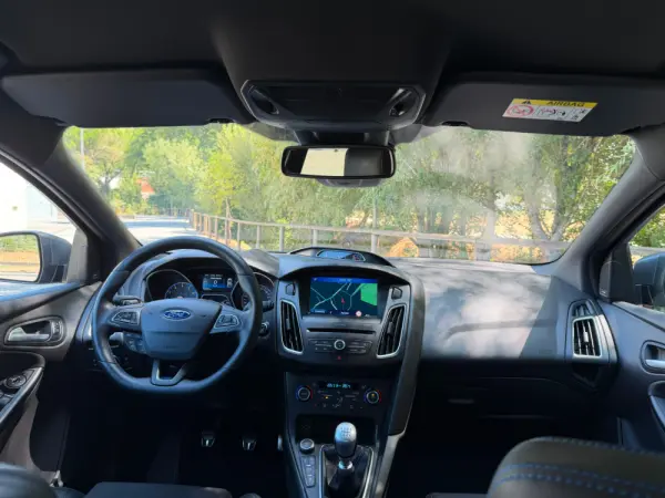 Ford Focus 2.3 EcoBoost RS 18
