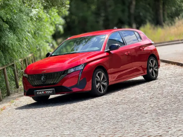 Peugeot 308 1.2 PureTech Allure 5