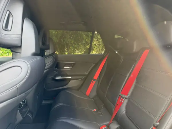 Mercedes-Benz C 300 e AMG Line 43