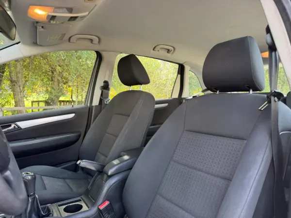 Mercedes-Benz B 180 CDi 31