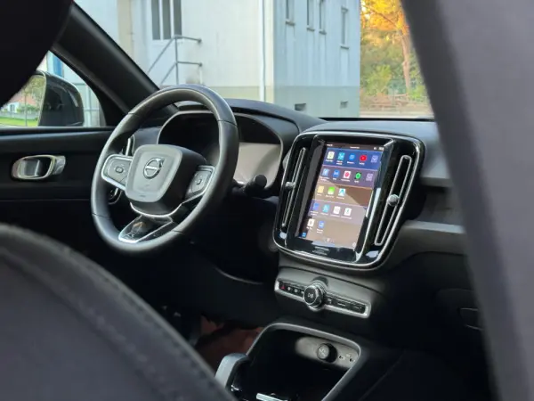 Volvo C40 Recharge Plus 27