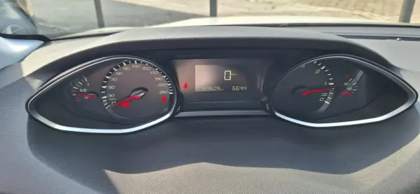 Peugeot 308 1.5 BlueHDi Active Pack 26