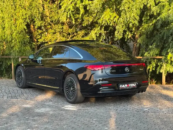 Mercedes-Benz EQS 580 4Matic Electric Art 11