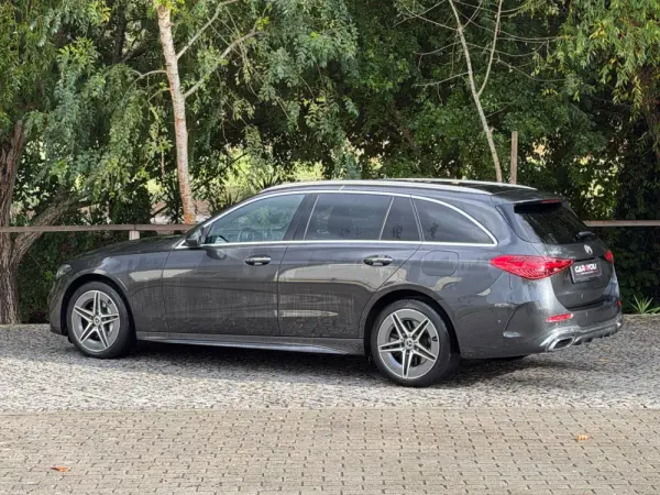 Mercedes-Benz C 300 e AMG Line 10