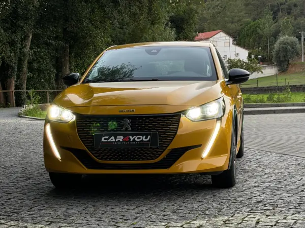Peugeot e-208 Active 5