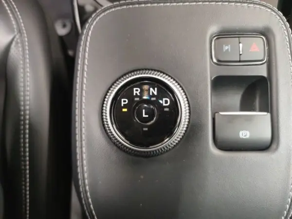 Ford Mustang Mach-E 75.7 kWh Base 10