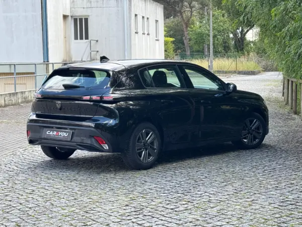 Peugeot 308 PureTech 130 EAT8 Active Pack 7