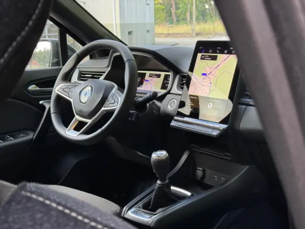 Renault Captur 1.0 TCe Techno 28
