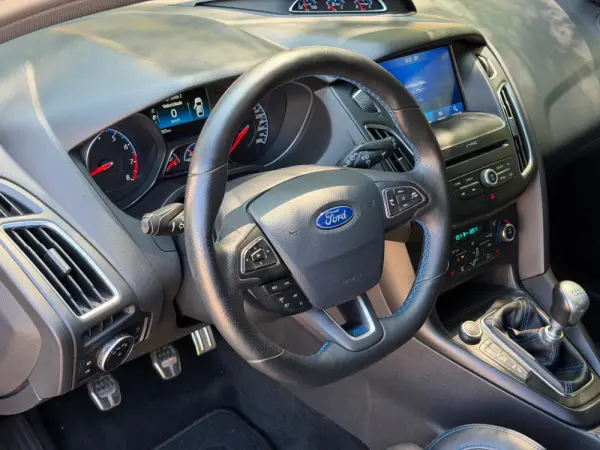 Ford Focus 2.3 EcoBoost RS 26