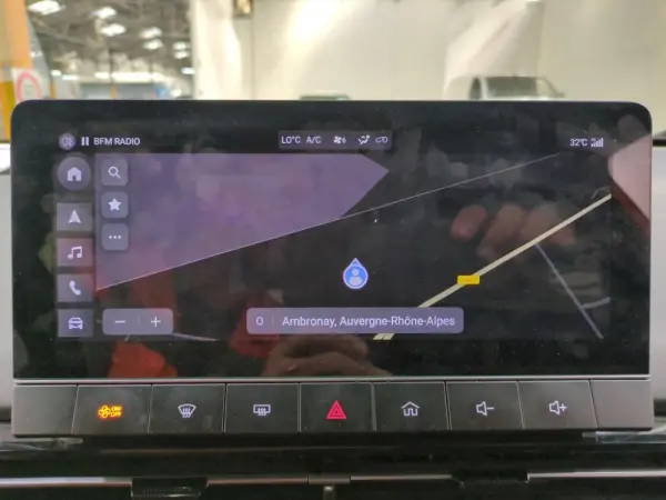 MG MG4 64 kWh Luxury 11