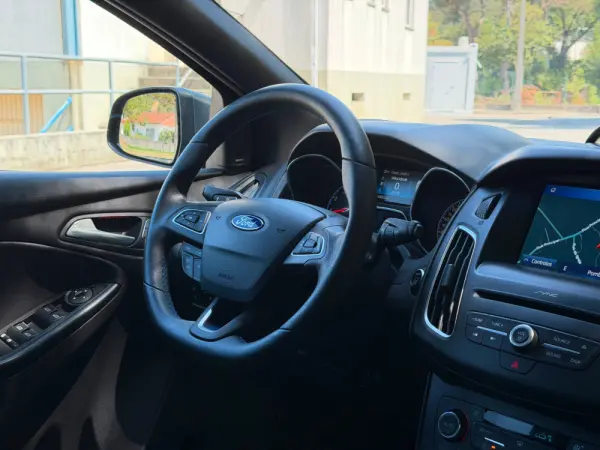 Ford Focus 2.3 EcoBoost RS 30