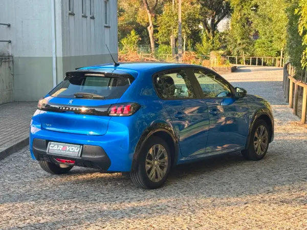 Peugeot e-208 50 kWh Active Pack 7
