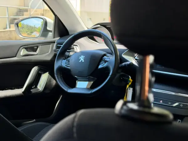 Peugeot 308 1.5 BlueHDi Active Pack 23