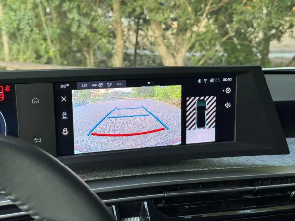 Peugeot 3008 1.2 Hybrid Allure e-DCS6 16
