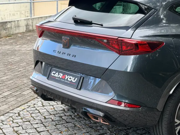 Cupra Formentor 1.4 e-Hybrid DSG 13