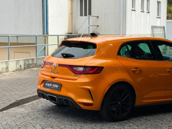 Renault Mégane 1.8 TCe R.S. EDC 5