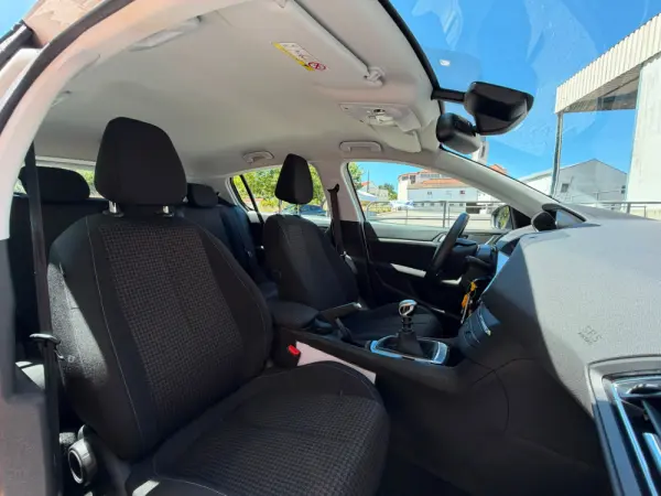 Peugeot 308 1.5 BlueHDi Active Pack 29