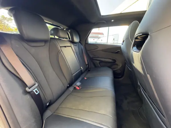 BYD Dolphin 60.4 kWh Design 35