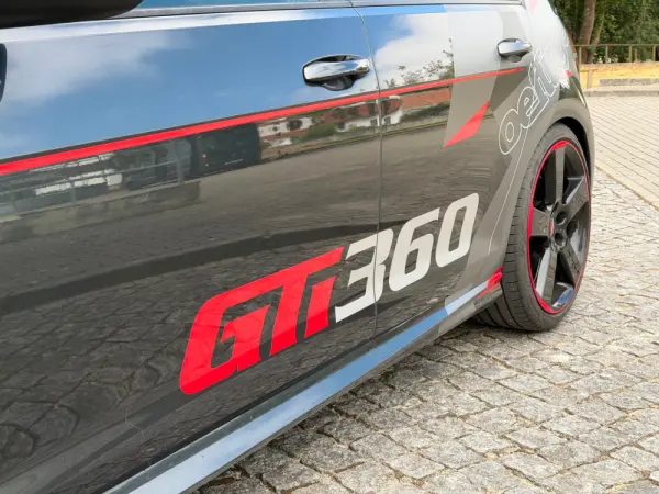 Volkswagen Golf 2.0 TSi R DSG 5