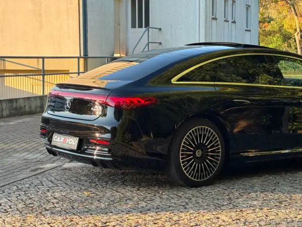 Mercedes-Benz EQS 580 4Matic Electric Art 5