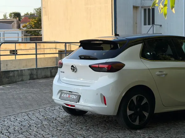 Opel Corsa-e Elegance 11