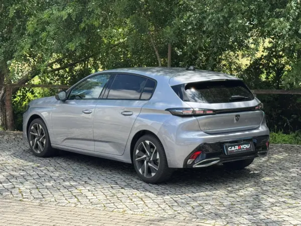 Peugeot 308 1.2 PureTech Allure Pack 9